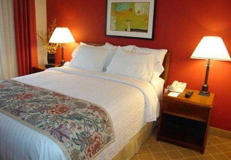 Residence Inn Louisville Northeast Εξωτερικό φωτογραφία